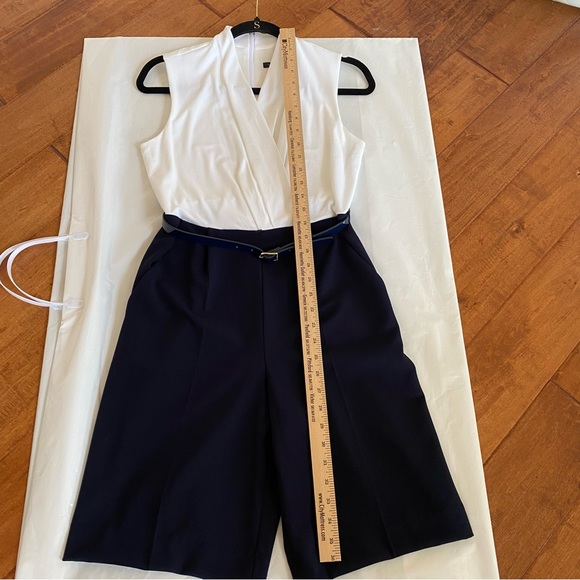 Tommy Hilfiger Two-Tone Navy Blue & White Jumpsuit With Belt Stretch Size 2 - Picture 12 of 13